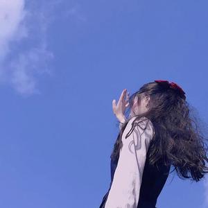 警花在办公室里给局长口交做爱视频
