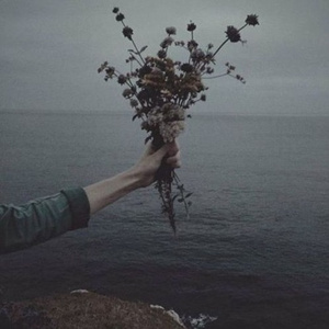 警花在办公室里给局长口交做爱视频
